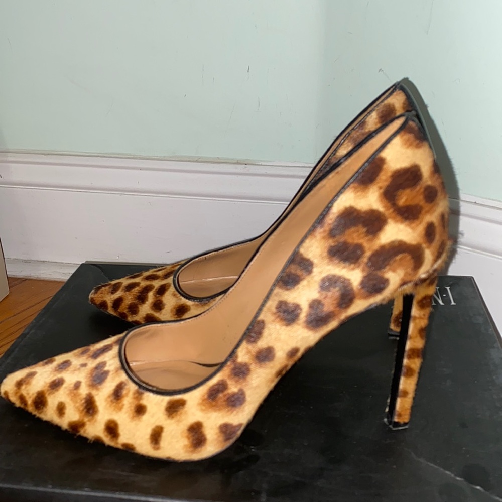 Nine West Cheetah Point Heel